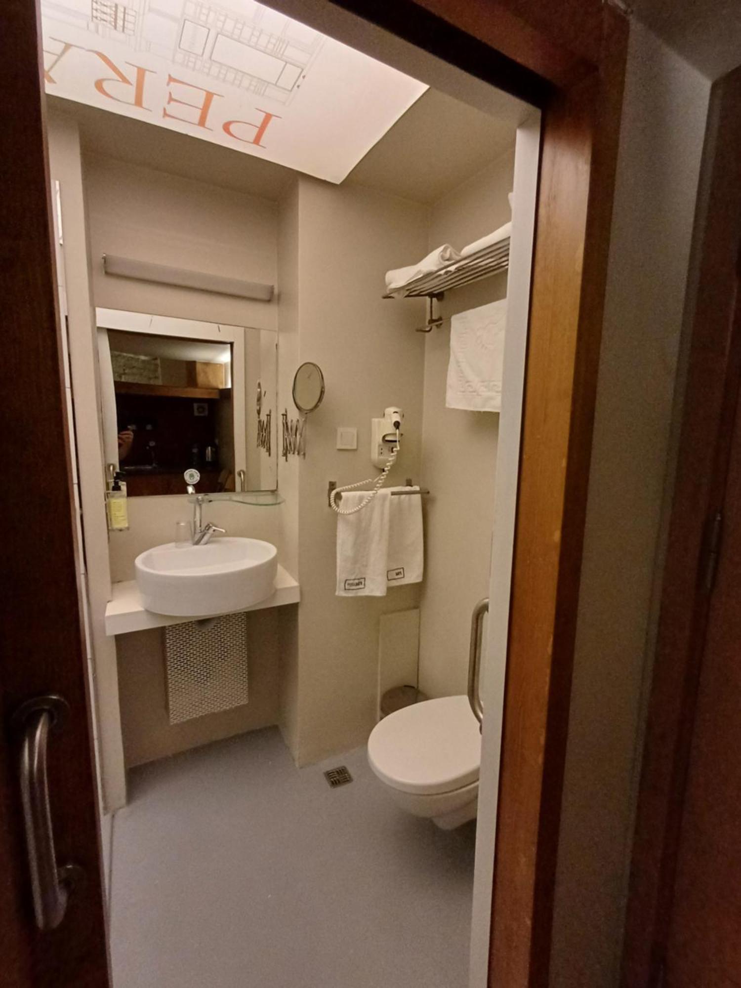 Peradays Hotel Istanbul Bagian luar foto